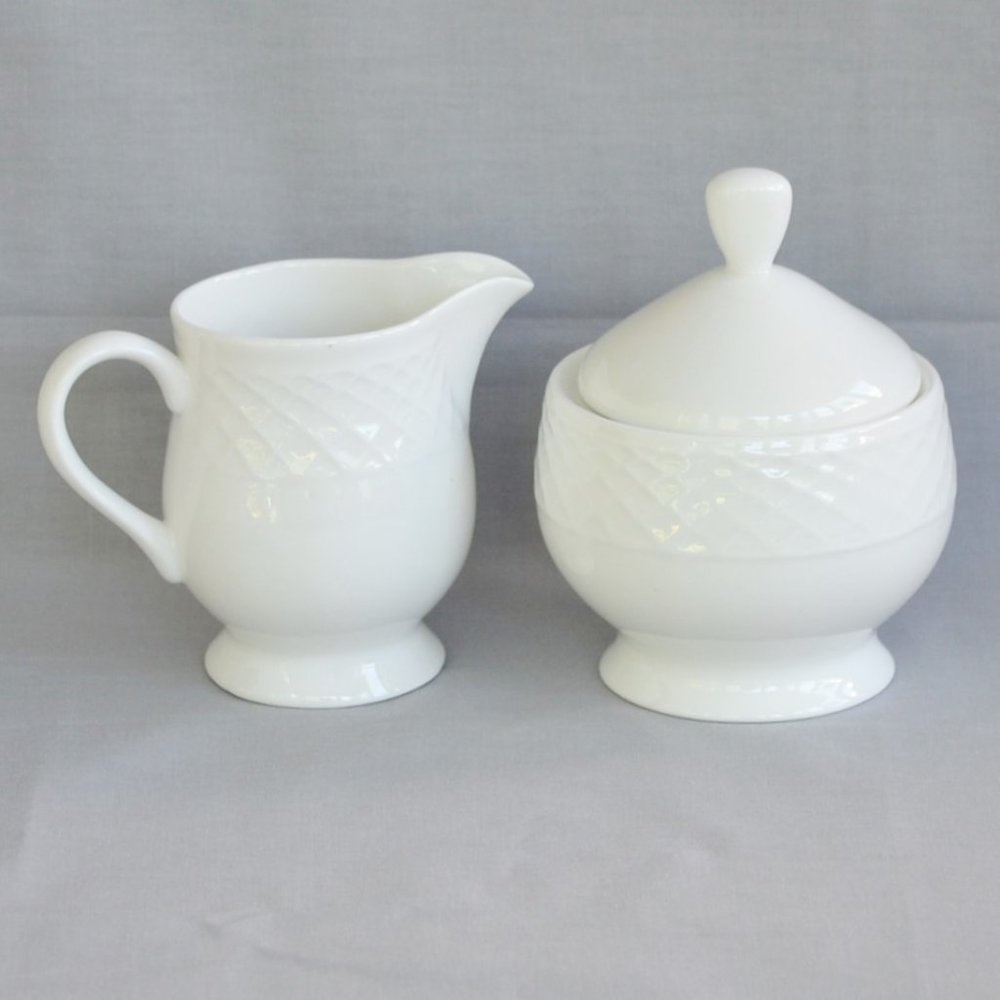 Mikasa Trellis White Creamer and Sugar Bowl Set